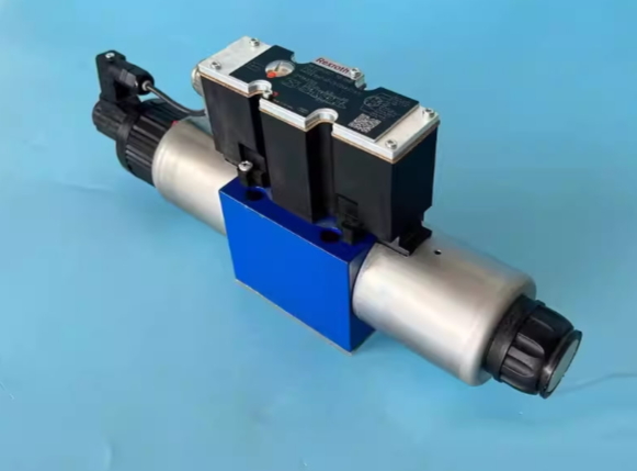 Rexroth_R900933077_Proportional_Directional_Valve_4WREE10W1-50-23/G24K31/A1V